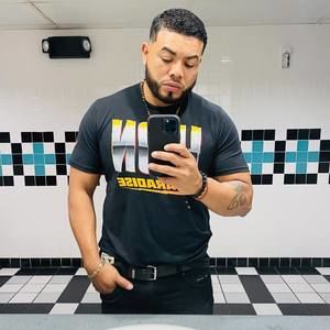 Meet your Posher, Luis